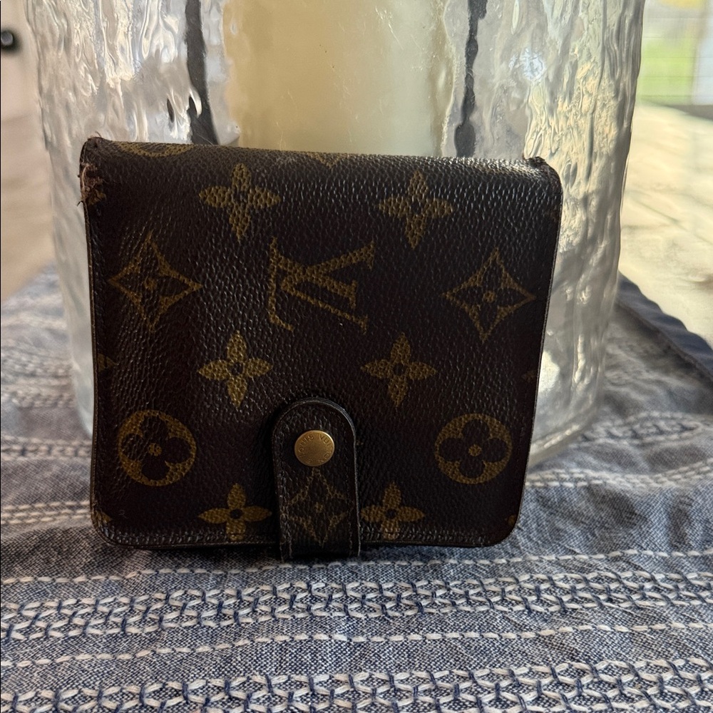Louis Vuitton Brown and Gold Monogram Card Holder